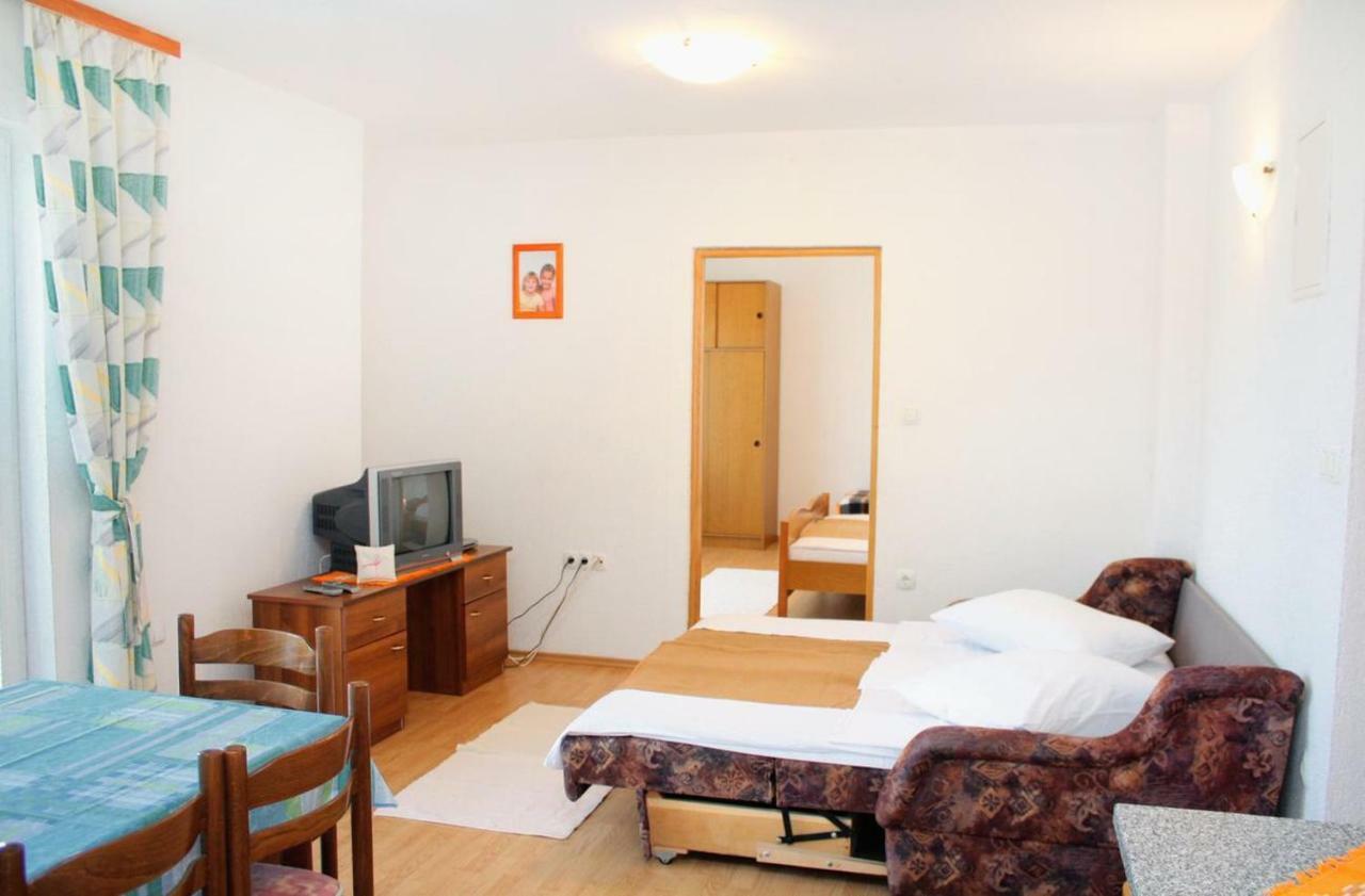 Apartments With A Parking Space Kampor, Rab - 5029 מראה חיצוני תמונה